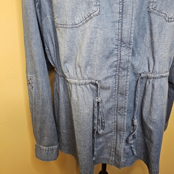 TORRID Jean top Size 1X - Picture 3 of 11